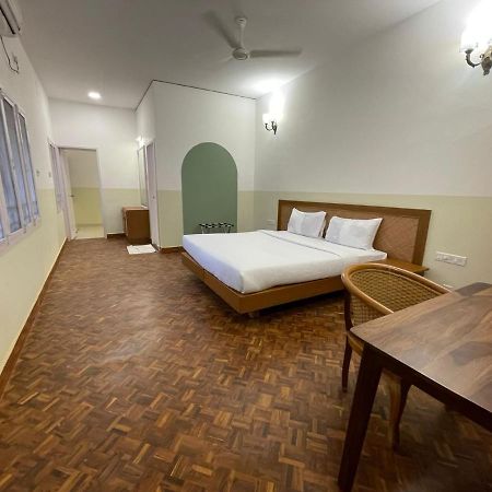 Hanu Reddy Residences - Nawab Habibullah Avenue Chennai Eksteriør bilde