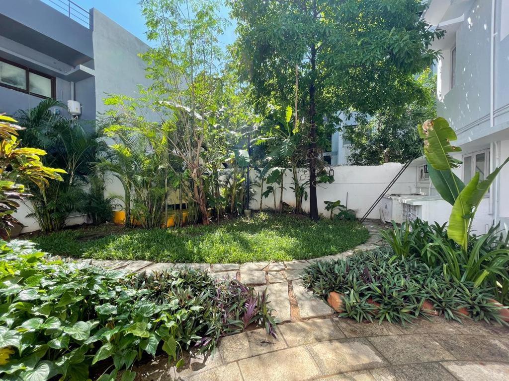Hanu Reddy Residences - Nawab Habibullah Avenue Chennai Eksteriør bilde