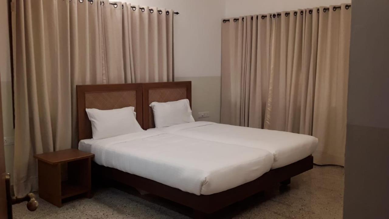 Hanu Reddy Residences - Nawab Habibullah Avenue Chennai Eksteriør bilde