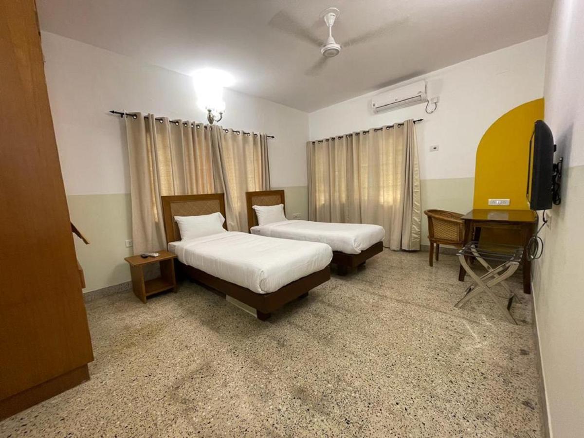 Hanu Reddy Residences - Nawab Habibullah Avenue Chennai Eksteriør bilde