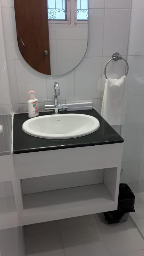 Hanu Reddy Residences - Nawab Habibullah Avenue Chennai Eksteriør bilde